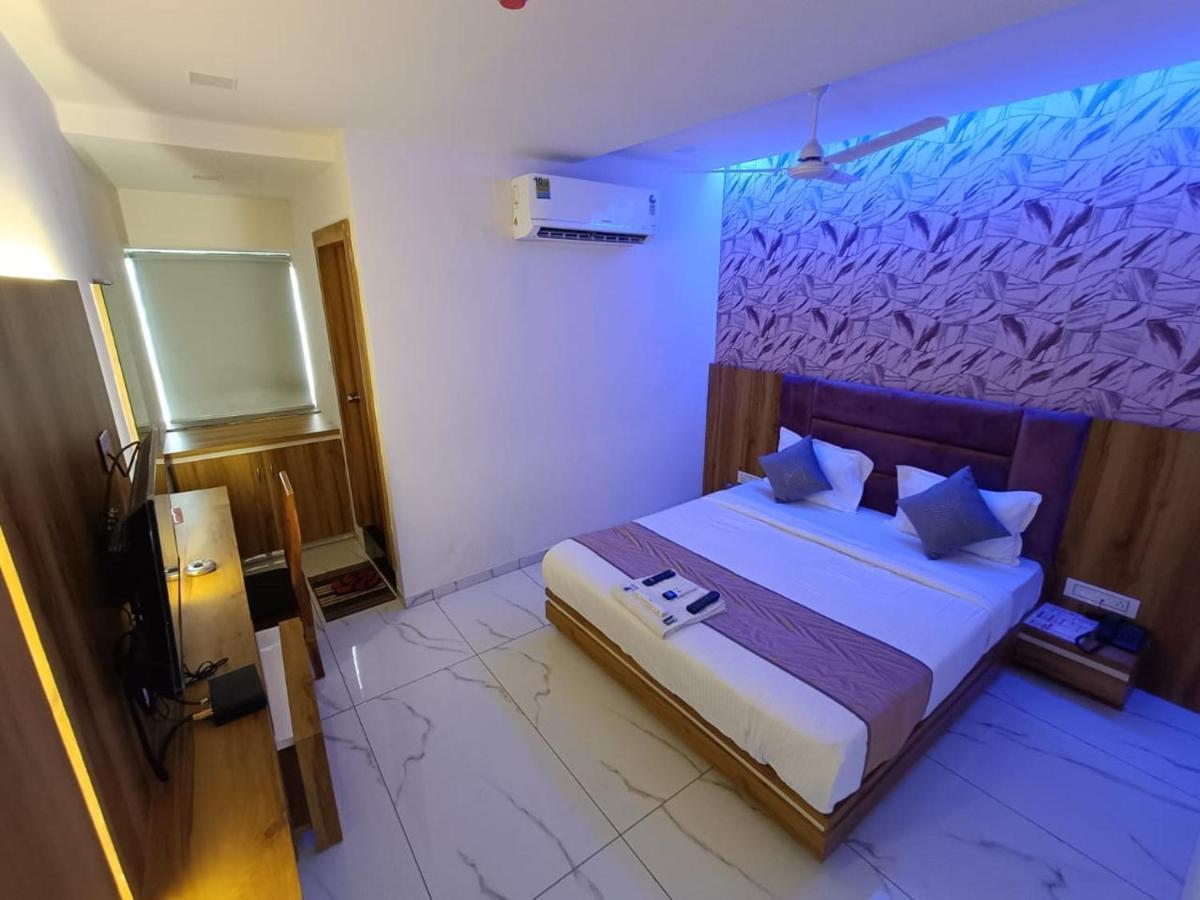 Hotel Rock Ānand Esterno foto